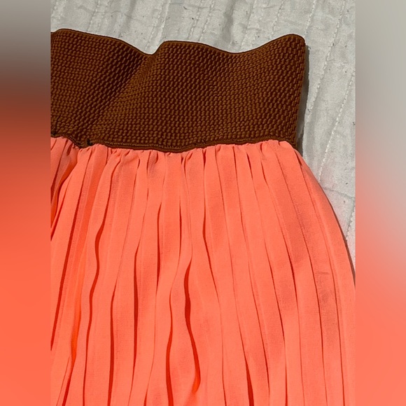 Long skirt - Picture 2 of 3